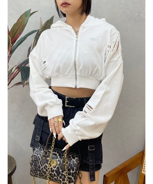 EVRIS（エヴリス）の「ダメージスウェットクロップドパーカー（パーカー・レディース・ブルー/ホワイト/ブラック・FREE）」の18枚目の写真