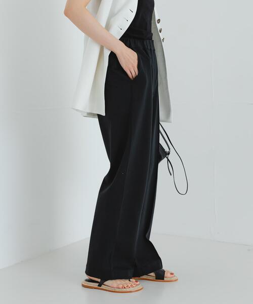 URBAN RESEARCH(アーバンリサーチ)の「new basic センターシームカットパンツ(その他パンツ・レディース・グレー系その他/ブラック・FREE)」の22枚目の写真