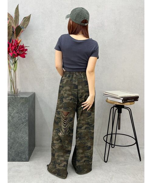 EVRIS(エヴリス)の「BASICシンプルショートTシャツ(Tシャツ/カットソー・レディース・ブラック/チャコールグレー/ホワイト/レッド・FREE)」の10枚目の写真