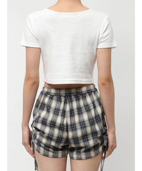 EVRIS(エヴリス)の「BASICシンプルショートTシャツ(Tシャツ/カットソー・レディース・ブラック/チャコールグレー/ホワイト/レッド・FREE)」の17枚目の写真