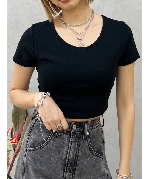 EVRIS(エヴリス)の「BASICシンプルショートTシャツ(Tシャツ/カットソー・レディース・ブラック/チャコールグレー/ホワイト/レッド・FREE)」の2枚目の写真