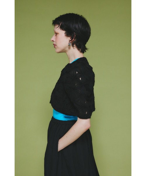 HeRIN.CYE(ヘリンドットサイ)の「Flower lace bolero フラワーレースボレロ(カーディガン/ボレロ・レディース・ホワイト/ブラック・FREE)」の11枚目の写真