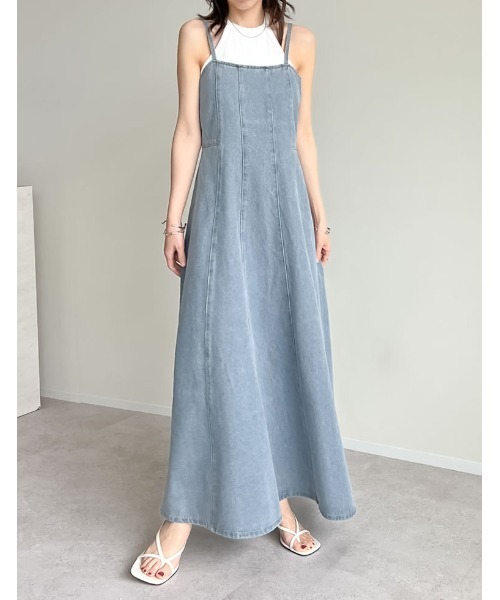 Re:EDIT（リエディ）の「[2025 SUMMER COLLECTION][低身長サイズ有]コットンデニムパネルフレアキャミワンピース（ワンピース・レディース・ネイビー/ブルー・MEDIUM/LARGE/SHORT）」の13枚目の写真