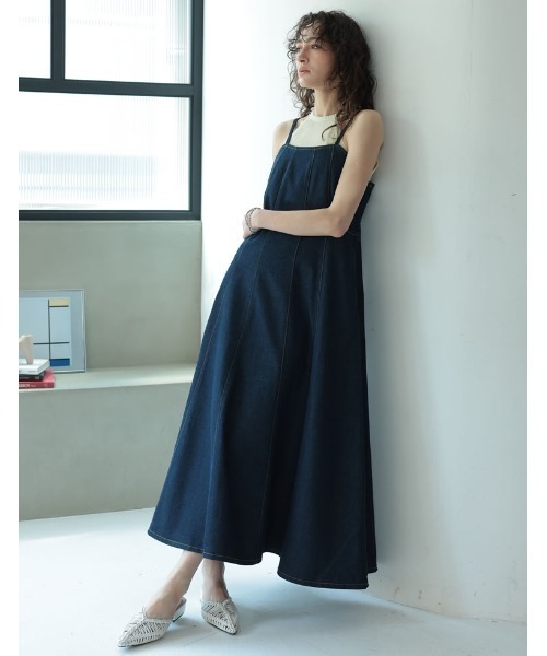 Re:EDIT（リエディ）の「[2025 SUMMER COLLECTION][低身長サイズ有]コットンデニムパネルフレアキャミワンピース（ワンピース・レディース・ネイビー/ブルー・MEDIUM/LARGE/SHORT）」の8枚目の写真