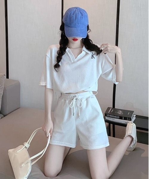 COMON＋（コモンプラス）の「ワッフル調 トップス＆ショートパンツ セットアップ（セットアップ・レディース・ホワイト/ブラック・M/L）」の9枚目の写真