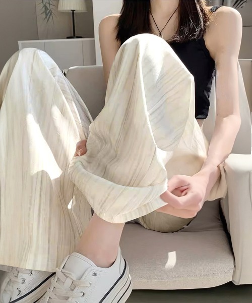 Miniministore(ミニミニストア)の「水墨風ワイドパンツ 薄手ドレープパンツ夏(スウェットパンツ・レディース・グレイッシュベージュ/ブラック/オフホワイト・M/L)」の12枚目の写真