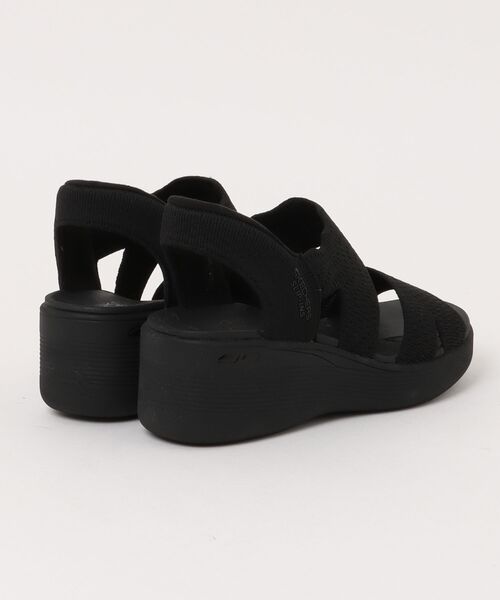 SKECHERS（スケッチャーズ）の「SKECHERS スケッチャーズ SLIP-INS スリップインズ PIER-LITE-SLIP ON BY【軽量】レディースウエッジサンダル(ピアライトスリップオンバイ) 163510（サンダル・レディース・ブラック×ブラック・22.0cm/23.0cm/24.0cm/25.0cm）」の2枚目の写真