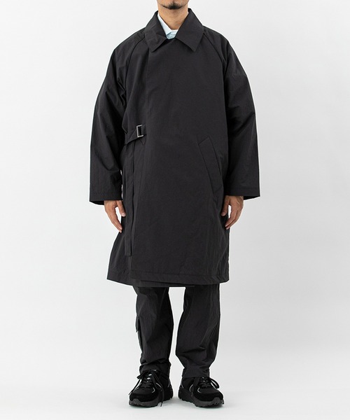 meanswhile(ミーンズワイル)の「Nylon Wrap Over Coat(トレンチコート・メンズ・ベージュ/ブラック・2(M)/3(L))」の19枚目の写真