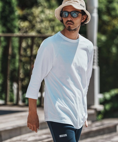 felkod(フィルコッド)の「mt9819- Barcode Embroidery Raglan sleeve Tee ラグランスリーブTシャツ(Tシャツ/カットソー・メンズ・ホワイト×ブラック/ホワイト×ピンク/ブラック×ピンク・S/M/L/XL)」の12枚目の写真