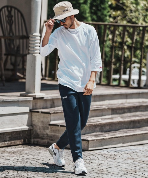 felkod(フィルコッド)の「mt9819- Barcode Embroidery Raglan sleeve Tee ラグランスリーブTシャツ(Tシャツ/カットソー・メンズ・ホワイト×ブラック/ホワイト×ピンク/ブラック×ピンク・S/M/L/XL)」の14枚目の写真