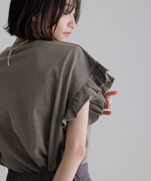 LOWRYS FARM（ローリーズファーム）の「ピグメントフリルＳＳ　323037（Tシャツ/カットソー・レディース・ホワイト/アイボリー/チャコールグレー・FREE）」の3枚目の写真