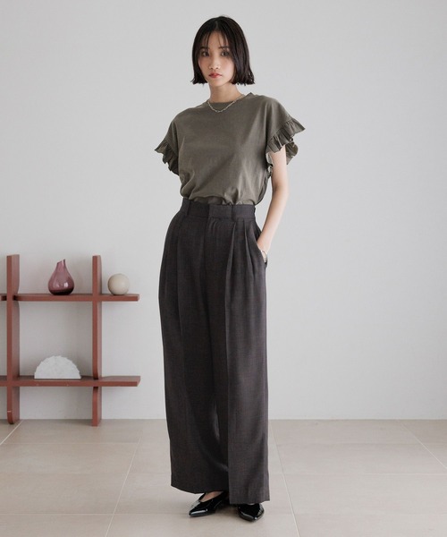 LOWRYS FARM（ローリーズファーム）の「ピグメントフリルＳＳ　323037（Tシャツ/カットソー・レディース・ホワイト/アイボリー/チャコールグレー・FREE）」の8枚目の写真