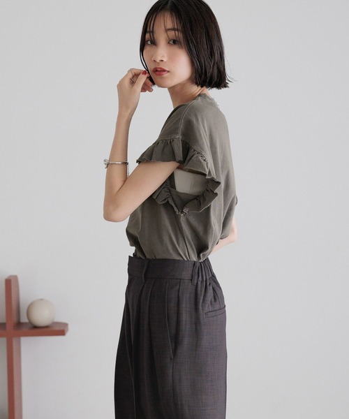 LOWRYS FARM（ローリーズファーム）の「ピグメントフリルＳＳ　323037（Tシャツ/カットソー・レディース・ホワイト/アイボリー/チャコールグレー・FREE）」の11枚目の写真