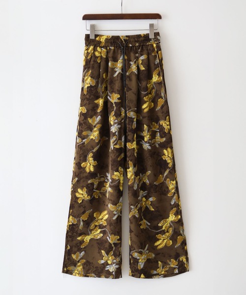 SpRay(スプレイ)の「花柄リラックスパンツ(その他パンツ・レディース・チャコールグレー/グレー/ブラック/カーキ・FREE)」の14枚目の写真