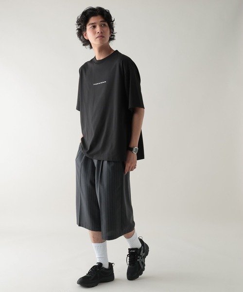 RAGEBLUE（レイジブルー）の「＜接触冷感機能付き＞【HIGH COOL/ハイクール】モノクロフォトTシャツ（Tシャツ/カットソー・メンズ・ブラック/レッド/ホワイト/グレー/オフホワイト・LARGE/MEDIUM）」の13枚目の写真