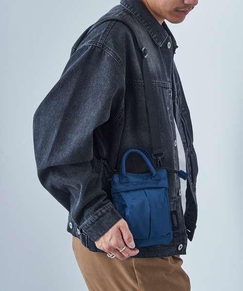 GERRY(ジェリー)の「【GERRY】GERRYヘルメットバッグミニ YMY(ハンドバッグ・メンズ・ダークグリーン/ブラック/ネイビー/チャコールグレー・FREE)」の16枚目の写真