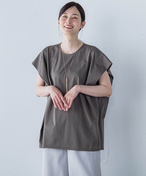 LAUTREAMONT（ロートレアモン）の「【WEB限定】タックデザインカットソー ≪接触冷感／洗濯機OK≫（Tシャツ/カットソー・レディース・ブルー/ブラック/カーキ/ホワイト/ブラウン・9号）」の19枚目の写真