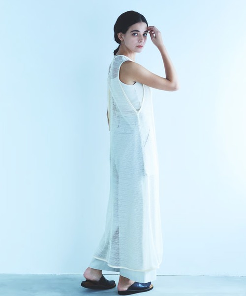 c/est(シーエ)の「c/est/シーエ SHALE チュニック 秋物 秋服 2026年秋冬(チュニック・レディース・ブラック/アイボリー・FREE)」の21枚目の写真