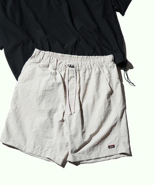 NANGA(ナンガ)の「NANGA / ナンガ NYLON TUSSER EASY SHORTS ナイロンタッサー イージーショーツ(その他パンツ・メンズ・ブルー/アイボリー/オレンジ/グリーン/ブラック/ライトパープル/ライトイエロー・MEDIUM/LARGE/SMALL/X-LARGE)」の13枚目の写真