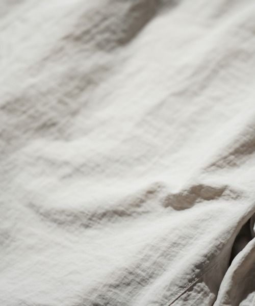 NANGA(ナンガ)の「NANGA / ナンガ NYLON TUSSER EASY SHORTS ナイロンタッサー イージーショーツ(その他パンツ・メンズ・ブルー/アイボリー/オレンジ/グリーン/ブラック/ライトパープル/ライトイエロー・MEDIUM/LARGE/SMALL/X-LARGE)」の19枚目の写真