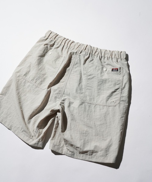 NANGA(ナンガ)の「NANGA / ナンガ NYLON TUSSER EASY SHORTS ナイロンタッサー イージーショーツ(その他パンツ・メンズ・ブルー/アイボリー/オレンジ/グリーン/ブラック/ライトパープル/ライトイエロー・MEDIUM/LARGE/SMALL/X-LARGE)」の20枚目の写真