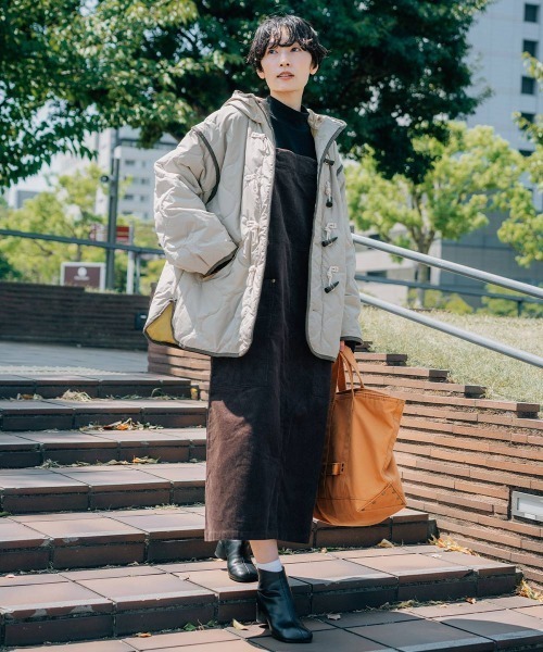 軽い・暖かい】キルティングダッフルジャケット（ダッフルコート