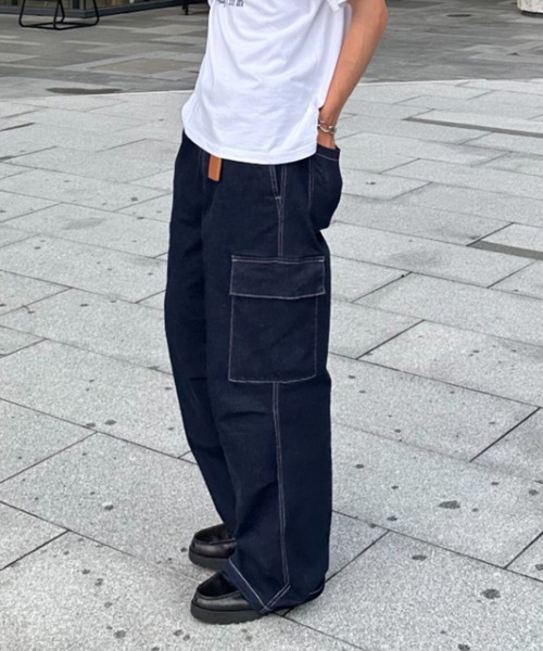 ZOZOMARKET（ゾゾマーケット）の「ZOZOMARKET by みずきち-ワンタックカーゴデニム（デニムパンツ・メンズ・ネイビー・マルチサイズ）」の5枚目の写真