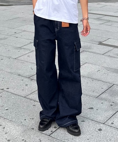 ZOZOMARKET（ゾゾマーケット）の「ZOZOMARKET by みずきち-ワンタックカーゴデニム（デニムパンツ・メンズ・ネイビー・マルチサイズ）」の3枚目の写真