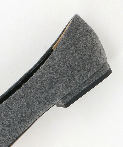 Pippichic（ピッピシック）の「＜PIPPICHIC＞ANNA V JWL FLN フラットパンプス（パンプス・レディース・グレー系・37h/38/36h/35h/36/37）」の9枚目の写真