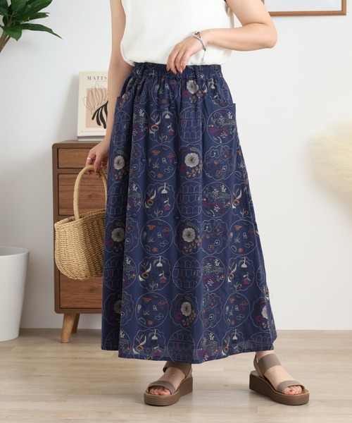 Emago(イマゴ)の「EMAGO リメイク総柄刺繍スカート(スカート・レディース・ネイビー/ホワイト・FREE)」の9枚目の写真