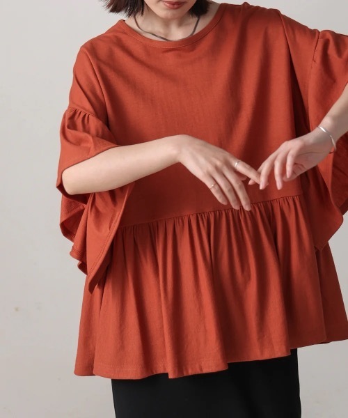 Bou Jeloud(ブージュルード)の「カノコワイドギャザープルオーバー(Tシャツ/カットソー・レディース・イエロー/キャメル・FREE)」の2枚目の写真