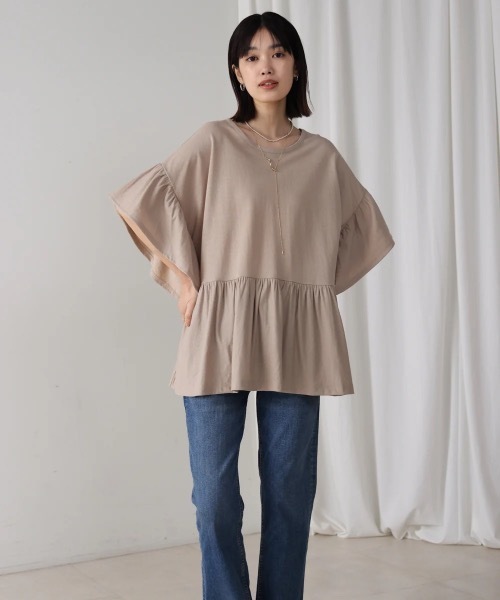 Bou Jeloud(ブージュルード)の「カノコワイドギャザープルオーバー(Tシャツ/カットソー・レディース・イエロー/キャメル・FREE)」の22枚目の写真