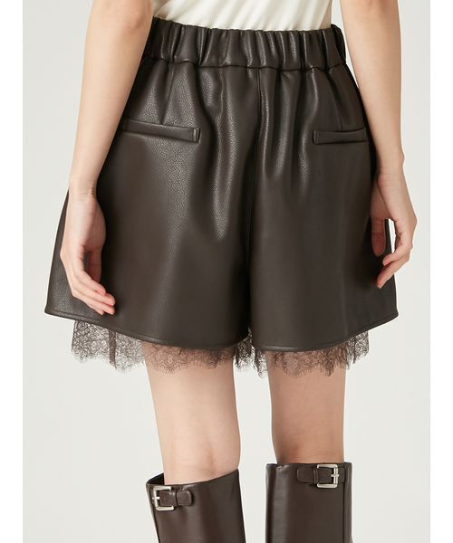 FRAY I.D(フレイアイディー)の「レースヘムレザーライクショートパンツ(その他パンツ・レディース・ブラウン/ブラック/グレイッシュベージュ・0/1)」の10枚目の写真