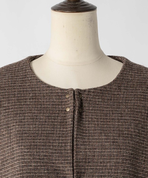 moi tytto（モイテュット）の「【セットアップ可能】ツイードチェックノーカラージャケット（ノーカラージャケット・レディース・ダークブラウン/ブラウン・SMALL/FREE）」の4枚目の写真