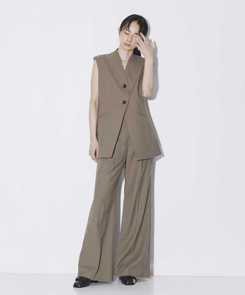 AKIRANAKA(アキラナカ)の「【AKIRANAKA/アキラナカ】EX.V Neck Gilet/別注Vネックジレベスト(ベスト・レディース・ブラウン・FREE)」の3枚目の写真
