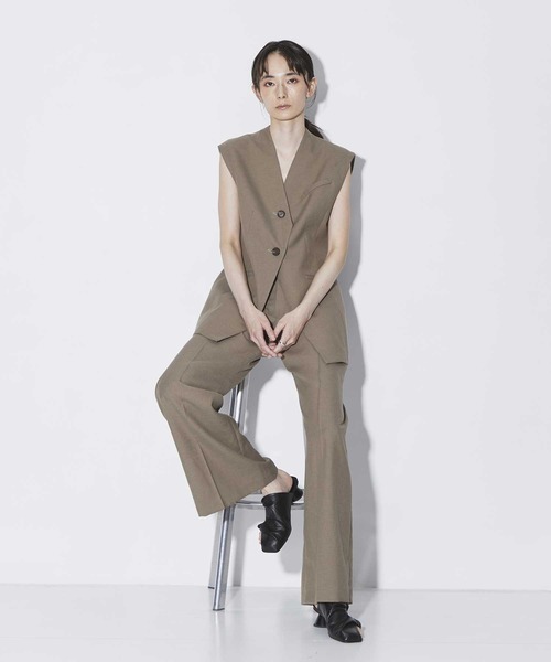 AKIRANAKA(アキラナカ)の「【AKIRANAKA/アキラナカ】EX.V Neck Gilet/別注Vネックジレベスト(ベスト・レディース・ブラウン・FREE)」の16枚目の写真