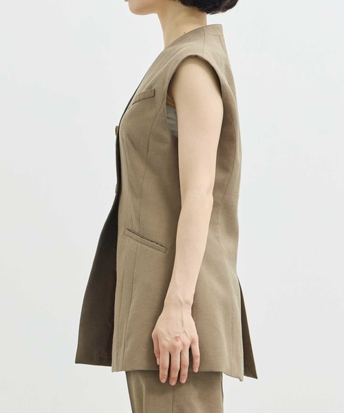 AKIRANAKA(アキラナカ)の「【AKIRANAKA/アキラナカ】EX.V Neck Gilet/別注Vネックジレベスト(ベスト・レディース・ブラウン・FREE)」の10枚目の写真