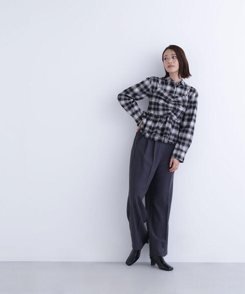 NATURAL BEAUTY BASIC(ナチュラルビューティーベーシック)の「◇フェイクレザーベルテッドワイドパンツ(その他パンツ・レディース・チャコールグレー/ベージュ・SMALL/MEDIUM/P/S)」の21枚目の写真