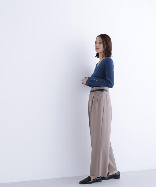 NATURAL BEAUTY BASIC(ナチュラルビューティーベーシック)の「◇フェイクレザーベルテッドワイドパンツ(その他パンツ・レディース・チャコールグレー/ベージュ・SMALL/MEDIUM/P/S)」の13枚目の写真