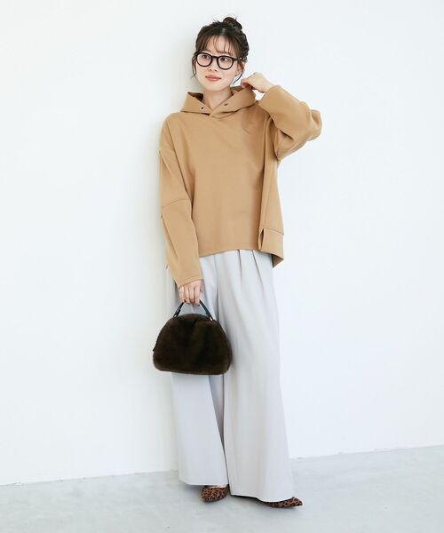 le.coeur blanc（ルクールブラン）の「ダンボールニットパーカー×スカートセット（ワンピース・レディース・ブラック/キャメル・38）」の16枚目の写真