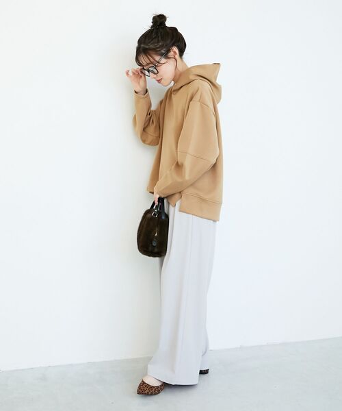 le.coeur blanc（ルクールブラン）の「ダンボールニットパーカー×スカートセット（ワンピース・レディース・ブラック/キャメル・38）」の17枚目の写真