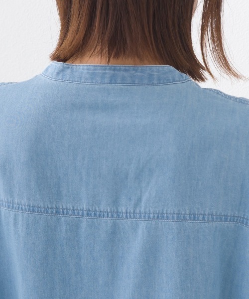 OMNES（オムネス）の「シャンブレーヨーク切替バンドカラー長袖シャツ（シャツ/ブラウス・レディース・ライトブルー/ダークブルー・FREE）」の14枚目の写真