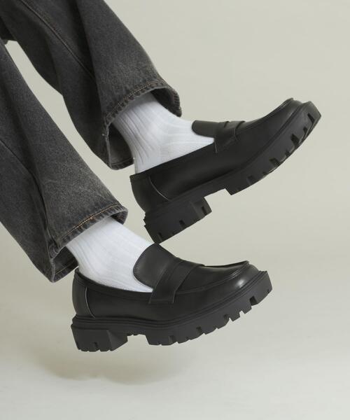 SENSE OF PLACE by URBAN RESEARCH（センスオブプレイスバイアーバンリサーチ）の「トラックソールコインローファー（ローファー・メンズ・ブラック/ブラウン・27/26/28）」の5枚目の写真