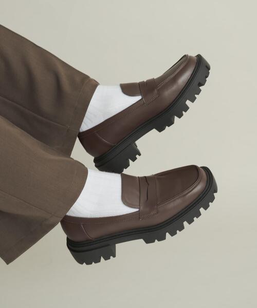 SENSE OF PLACE by URBAN RESEARCH（センスオブプレイスバイアーバンリサーチ）の「トラックソールコインローファー（ローファー・メンズ・ブラック/ブラウン・27/26/28）」の11枚目の写真