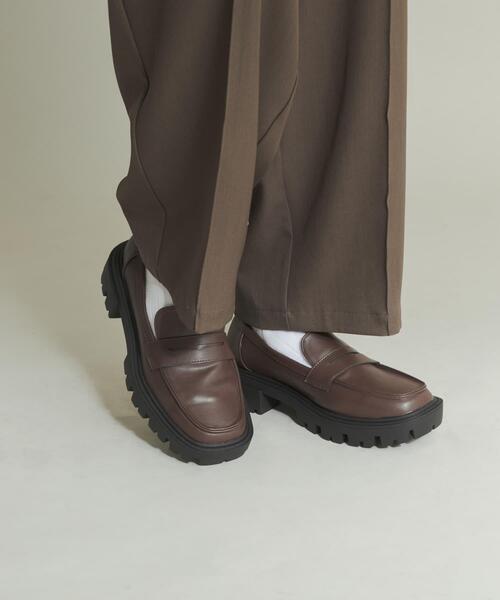 SENSE OF PLACE by URBAN RESEARCH（センスオブプレイスバイアーバンリサーチ）の「トラックソールコインローファー（ローファー・メンズ・ブラック/ブラウン・27/26/28）」の13枚目の写真