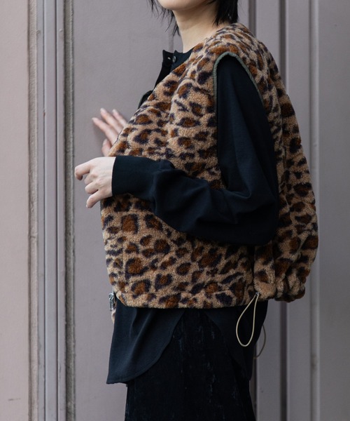 キルティングタフタ×ボアリバーシブルジレ