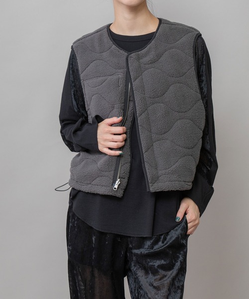 キルティングタフタ×ボアリバーシブルジレ