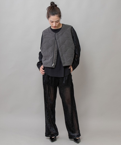 キルティングタフタ×ボアリバーシブルジレ
