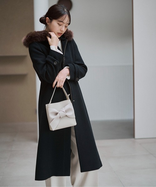 美品✨️ディーゼルブラックゴールド　ピーコート　M　黒　パイピング　抜群の汎用性 美品✨️ディーゼルブラックゴールド ピーコート M 黒