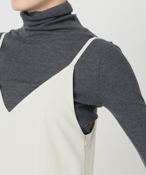 Noble(ノーブル)の「ロー切り替えフレアワンピース(ワンピース・レディース・ネイビー/アイボリー・38/36)」の16枚目の写真